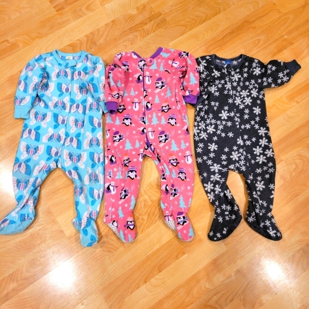 Fleece onesie sleeper bundle size 12-18 months
